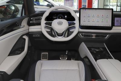 2024款 PRO 330TSI 两驱R-Line智领版-内饰-图片-有驾