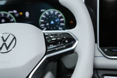 2024款 PRO 330TSI 两驱R-Line智领版-内饰-图片-有驾