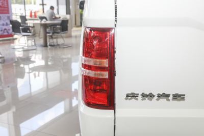 2021款 3.0T柴油两驱栏板车加长轴距4KH1CT6H1-外观-图片-有驾