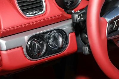 2023款 Boxster Style Edition 2.0T-内饰-图片-有驾 2023款 Boxster Style Edition 2.0T-内饰-图片-有驾