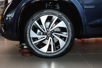 2024款 330TSI 两驱尊贵高能版-外观-图片-有驾 2024款 330TSI 两驱尊贵高能版-外观-图片-有驾