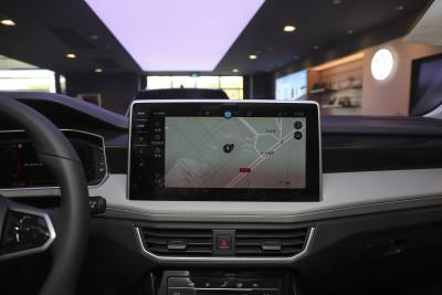 2024款 330TSI 两驱尊贵高能版-内饰-图片-有驾