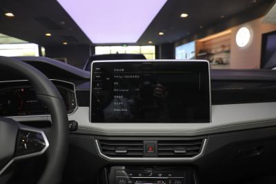 2024款 330TSI 两驱尊贵高能版-内饰-图片-有驾