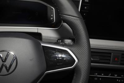 2024款 330TSI 两驱尊贵高能版-内饰-图片-有驾