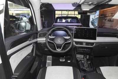 2024款 330TSI 两驱尊贵高能版-内饰-图片-有驾