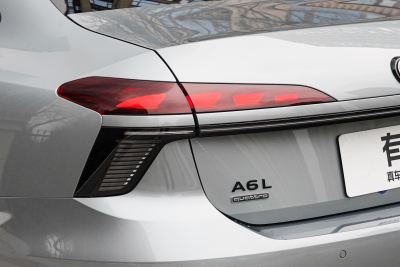 2026款 2.0T quattro 尊享动感型-外观-图片-有驾