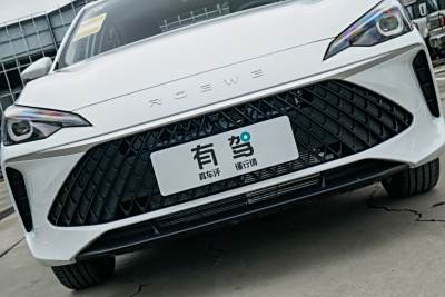 2026款 1.5L CVT尊荣版-外观-图片-有驾