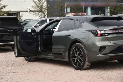 2026款   95度四驱 Max版-外观-图片-有驾