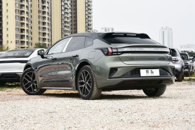 2026款   95度四驱 Max版-外观-图片-有驾