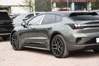 2026款   95度四驱 Max版-外观-图片-有驾