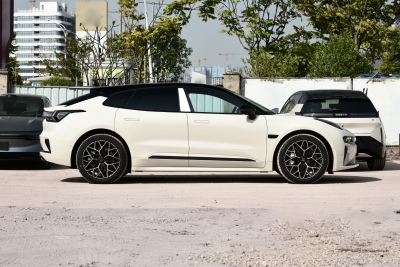 2026款   95度四驱 Max版-外观-图片-有驾