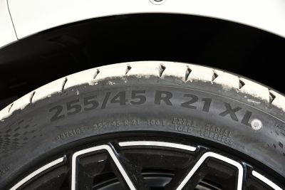 2026款   95度四驱 Max版-外观-图片-有驾