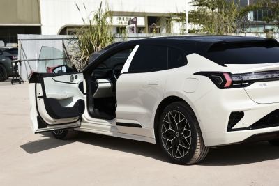 2026款   95度四驱 Max版-外观-图片-有驾