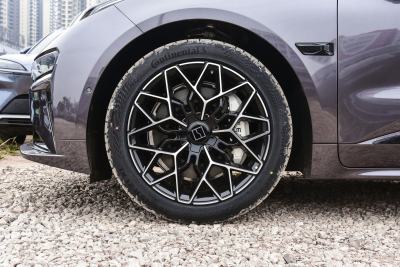 2026款   95度四驱 Max版-外观-图片-有驾