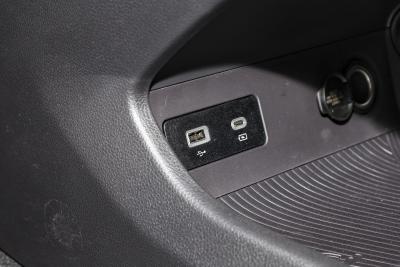 2025款 EcoBoost 170 铂领型-内饰-图片-有驾