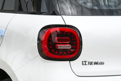 2025款 330km 自由版-外观-图片-有驾