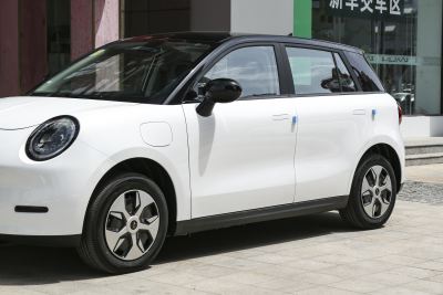 2025款 330km 自由版-外观-图片-有驾