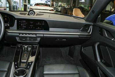 2025款 Carrera 3.0T-内饰-图片-有驾 2025款 Carrera 3.0T-内饰-图片-有驾