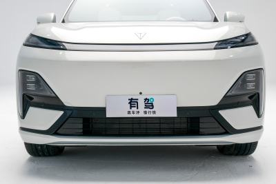 2025款 四驱Ultra+ 高定版-外观-图片-有驾