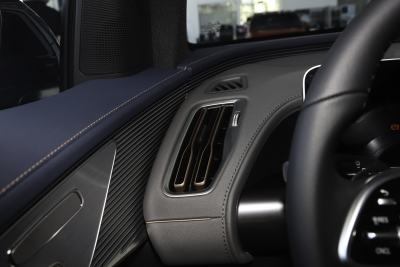 2020款 EQC 350 4MATIC-内饰-图片-有驾