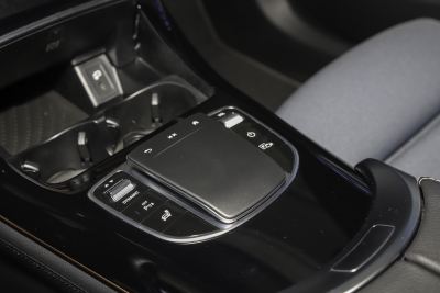 2020款 EQC 350 4MATIC-内饰-图片-有驾