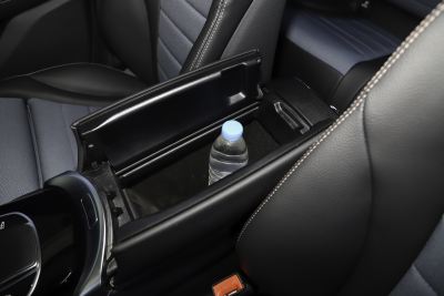 2020款 EQC 350 4MATIC-内饰-图片-有驾