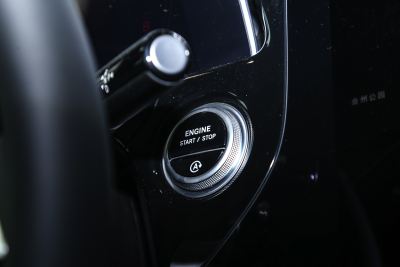 2025款 E 300 L 豪华型-内饰-图片-有驾