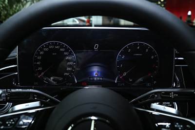 2025款 E 300 L 豪华型-内饰-图片-有驾