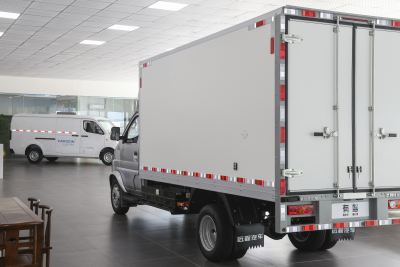 2022款 F3E厢式车宁德55.7kWh-外观-图片-有驾