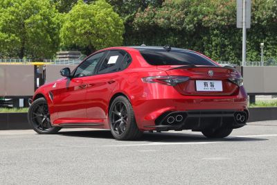 2023款 2.9T V6 520HP 四叶草版-外观-图片-有驾