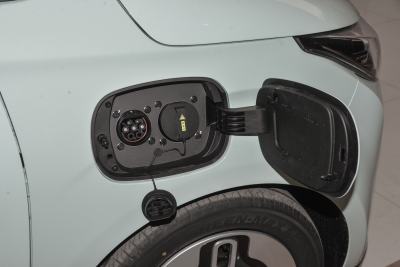 2025款 Mate 410km追风版-外观-图片-有驾