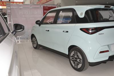 2025款 Mate 410km追风版-外观-图片-有驾