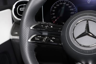 2024款 GLC 260 4MATIC 轿跑SUV-内饰-图片-有驾