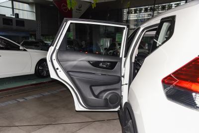 2023款 经典 2.0L 两驱智联舒享版-内饰-图片-有驾