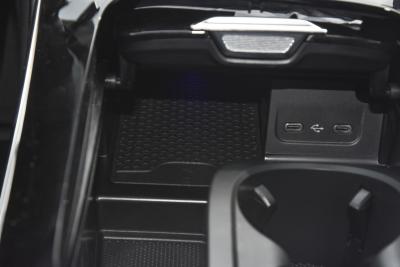 2025款 C 260 L 皓夜运动版-内饰-图片-有驾
