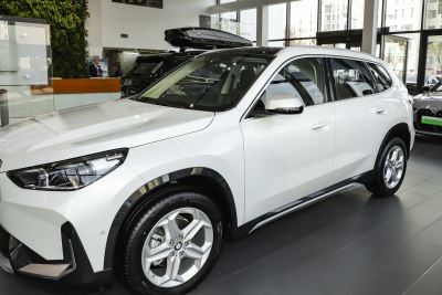 2024款 sDrive20Li X设计套装-外观-图片-有驾