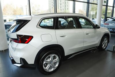 2024款 sDrive20Li X设计套装-外观-图片-有驾