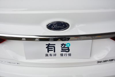 2021款 1.5L 自动荣耀版-外观-图片-有驾