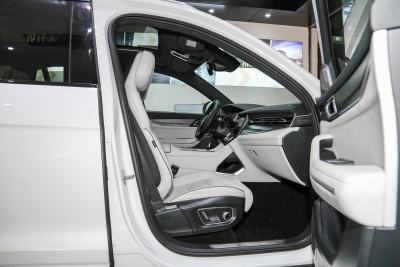 2021款 2.0T Ultra 六座-空间-图片-有驾