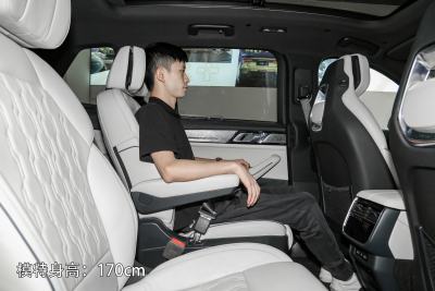 2021款 2.0T Ultra 六座-空间-图片-有驾
