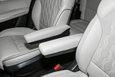 2021款 2.0T Ultra 六座-空间-图片-有驾