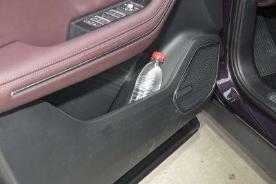 2021款 2.0T Ultra 六座-空间-图片-有驾
