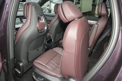 2021款 2.0T Ultra 六座-空间-图片-有驾