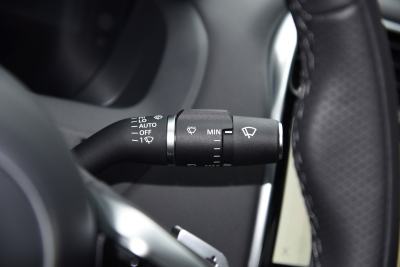 2024款 2.0T 250PS R-DYNAMIC S进取运动版-内饰-图片-有驾