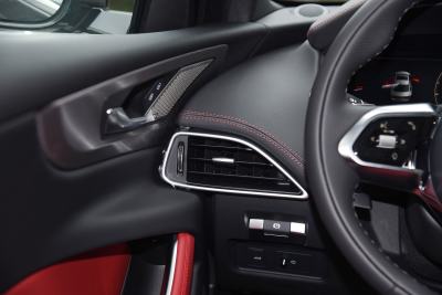 2024款 2.0T 250PS R-DYNAMIC S进取运动版-内饰-图片-有驾