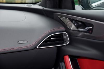 2024款 2.0T 250PS R-DYNAMIC S进取运动版-内饰-图片-有驾