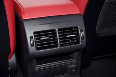 2024款 2.0T 250PS R-DYNAMIC S进取运动版-内饰-图片-有驾