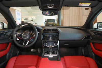 2024款 2.0T 250PS R-DYNAMIC S进取运动版-内饰-图片-有驾