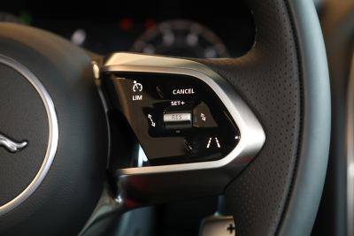 2024款 2.0T 250PS R-DYNAMIC S进取运动版-内饰-图片-有驾