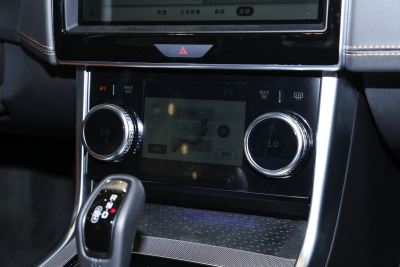 2024款 2.0T 250PS R-DYNAMIC S进取运动版-内饰-图片-有驾